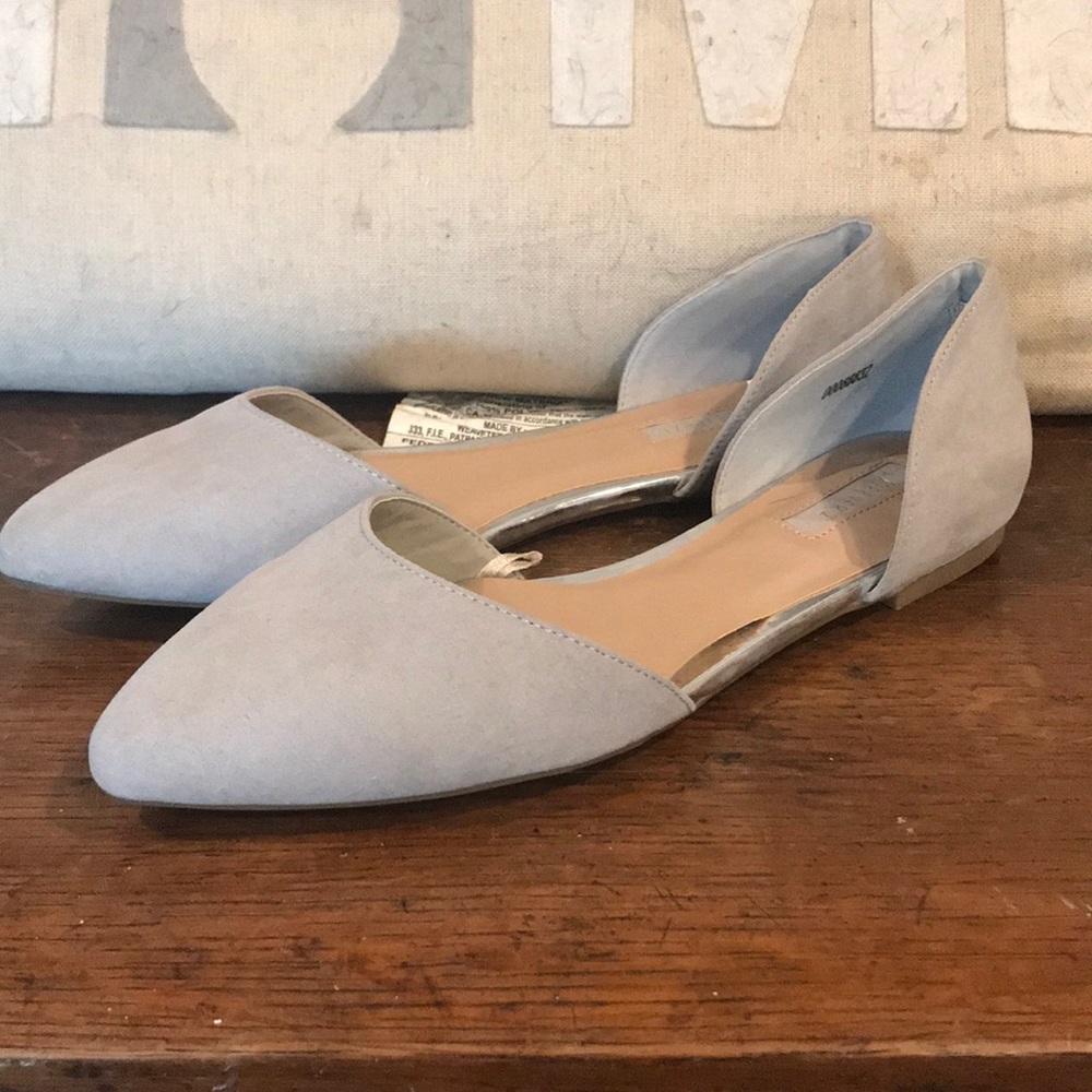 Gray/ silver forever 21 flats